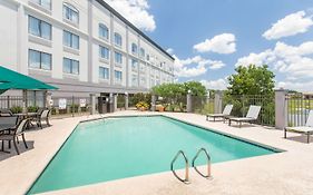 Wingate By Wyndham Savannah Pooler